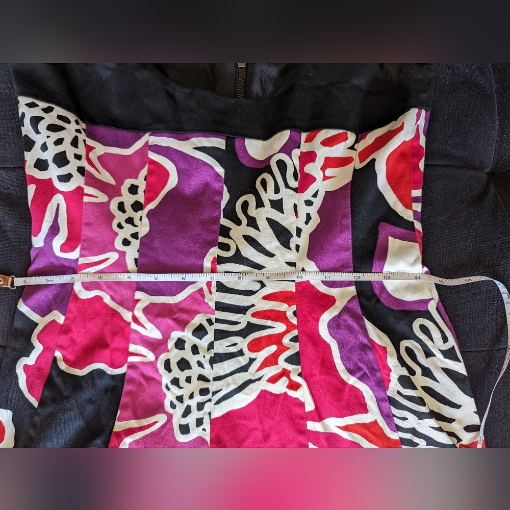 š NINE WEST š Modern Floral Dress - Picture 3 of 6